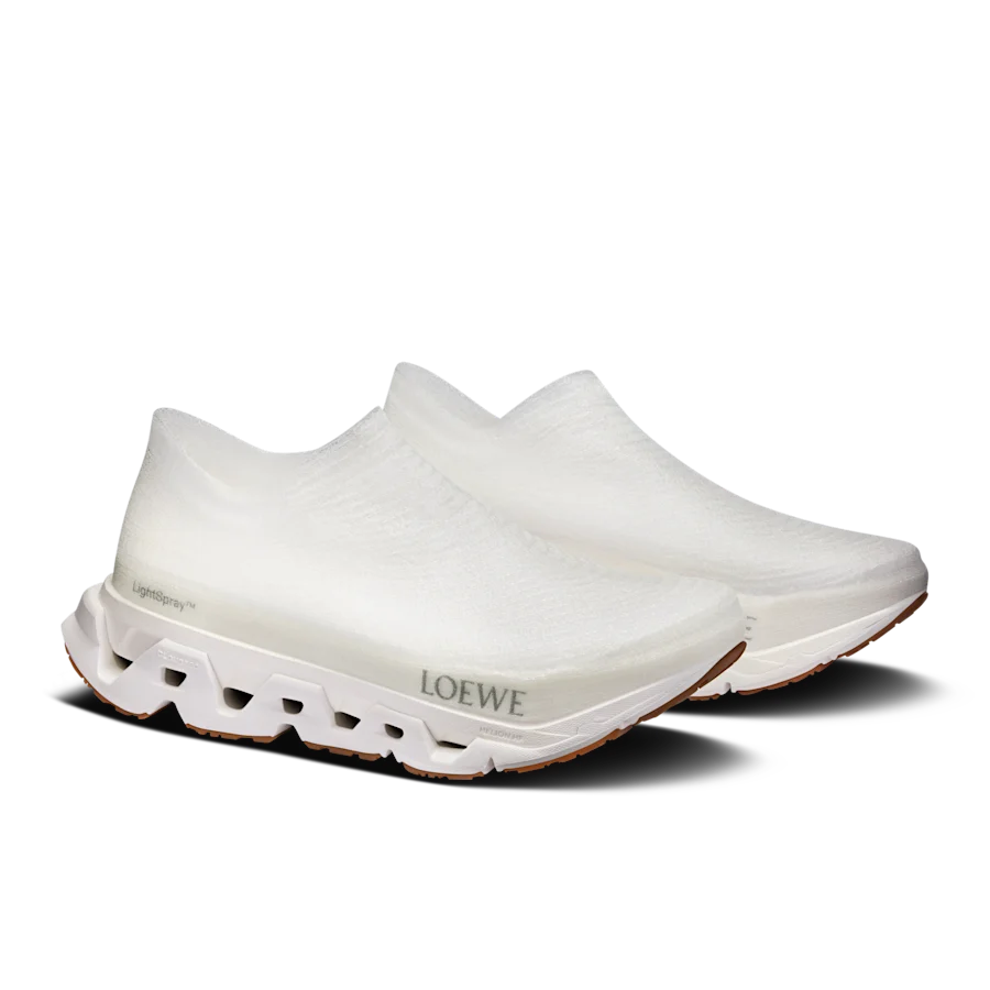 LightSpray Cloudmonster LOEWE coloris Blanc — vue 6